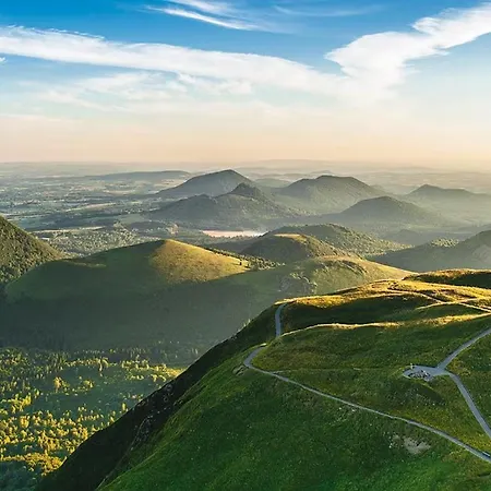 L’élégant Cosy Appartamento Cournon-d'Auvergne