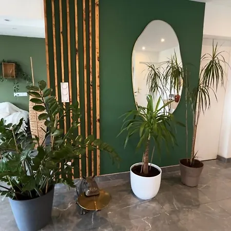 L'elegant Cosy 아파트 *