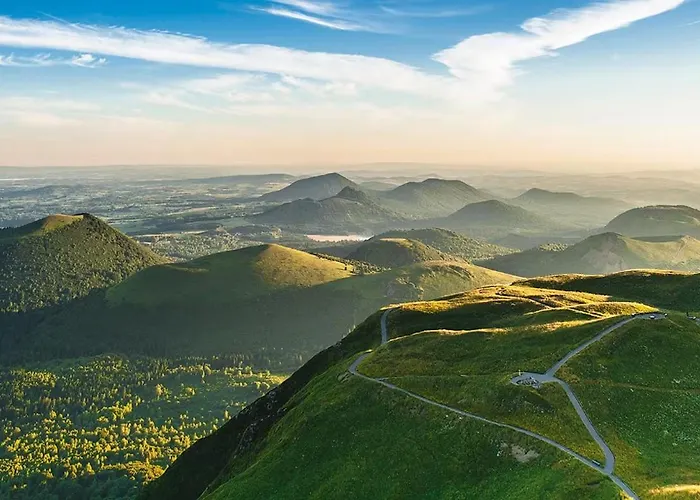 L'elegant Cosy Apartment Cournon-d'Auvergne